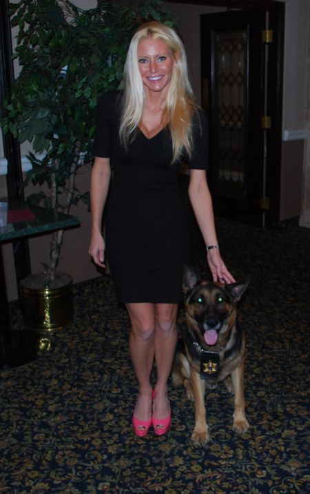 Bullet takes a bite out of crime - Carey attends the Marine division fundraiser and meets "Bullet" from the department's K-9 unit