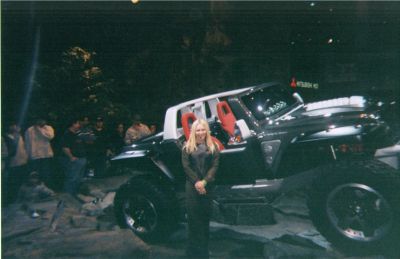 Carey presenting at Detroit Auto Show - Carey Presenting the Jeep Hurricane concept vehicle on opening night in Detroit for the NAIAS 2005