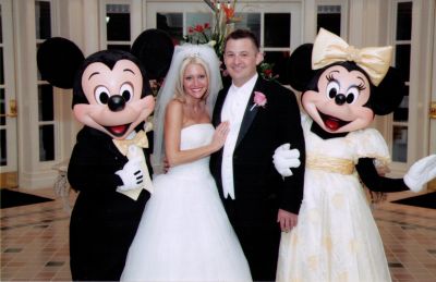 Torrice Wedding - Mickey and Minnie help The Torrice's celebrate their Disney World wedding reception